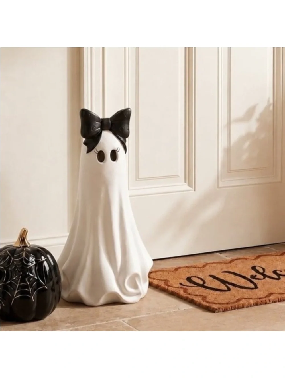 My Texas House Large Ghost with Bow 20